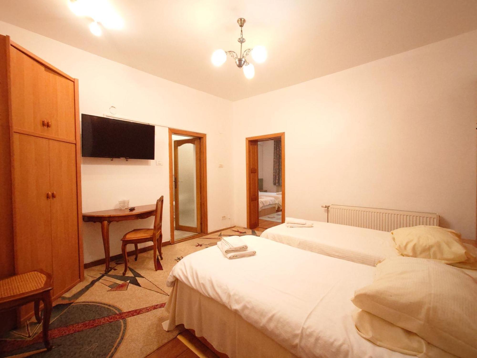 Pensiunea San Arad Exterior foto